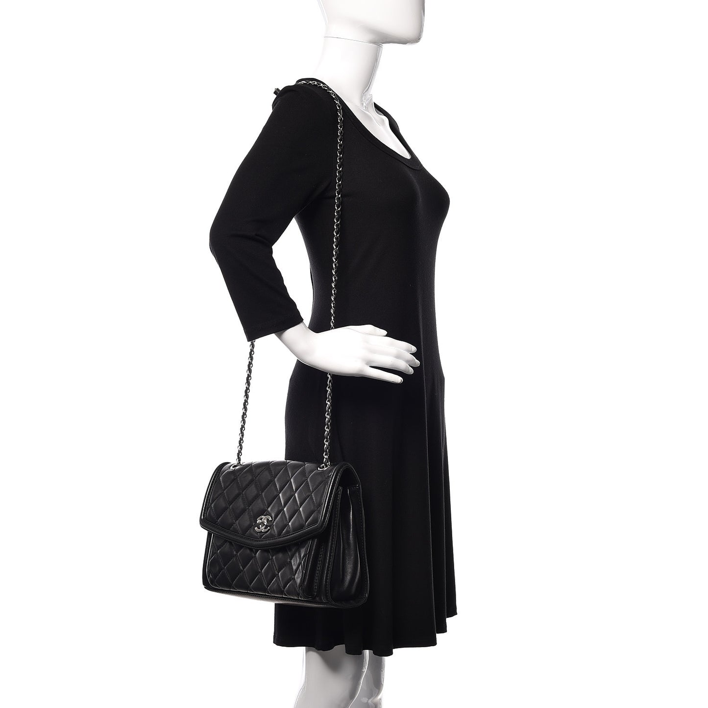 Lambskin Quilted Large Geometric Flap Black