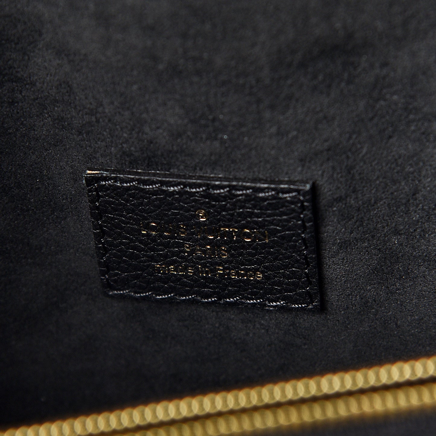 Monogram Victoire Black