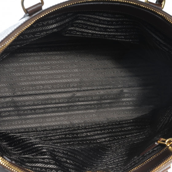 Saffiano Lux Large Double Zip Tote Cacao