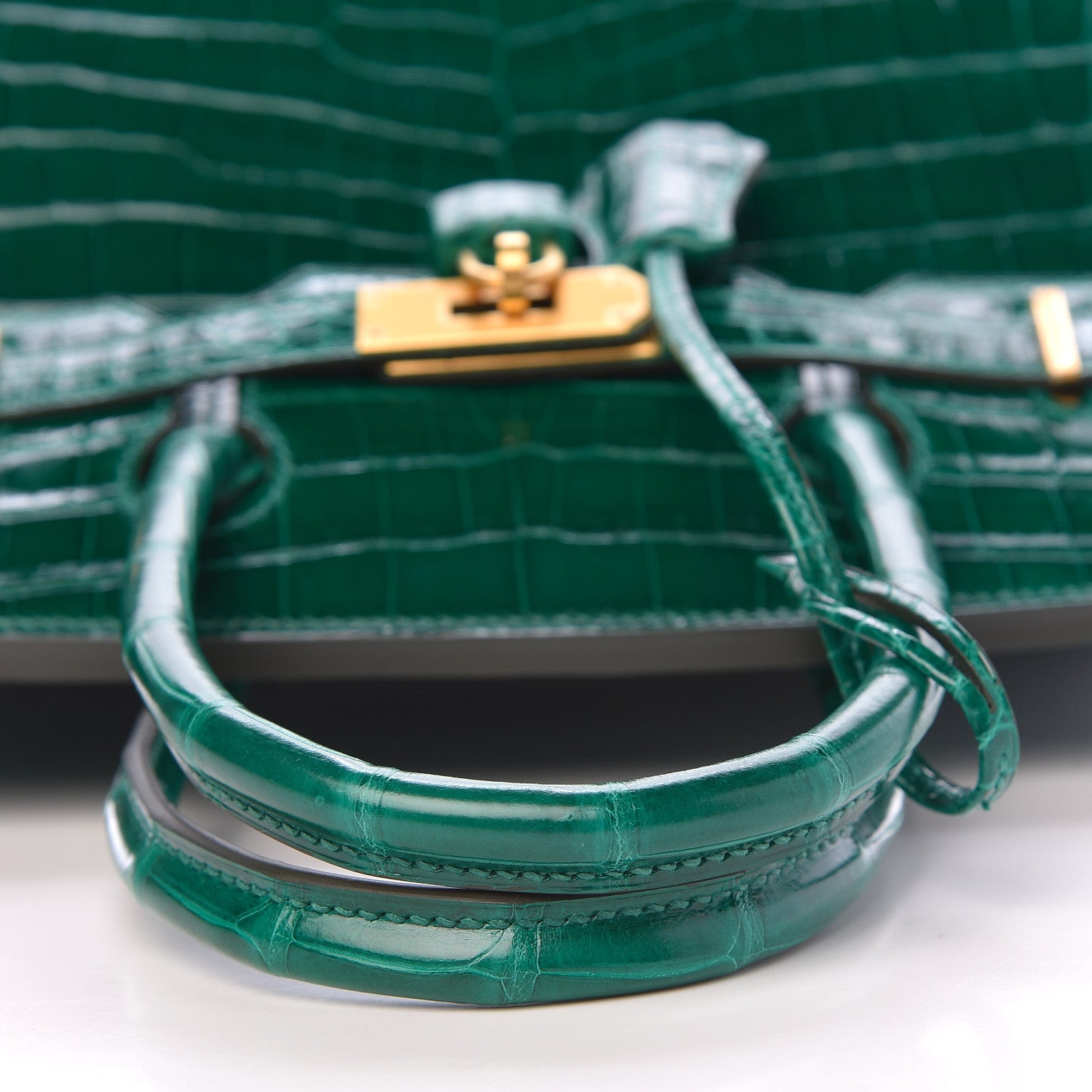 Hermes Shiny Niloticus Crocodile Horseshoe Birkin 30 Vert Emeraude Black 36 of 38