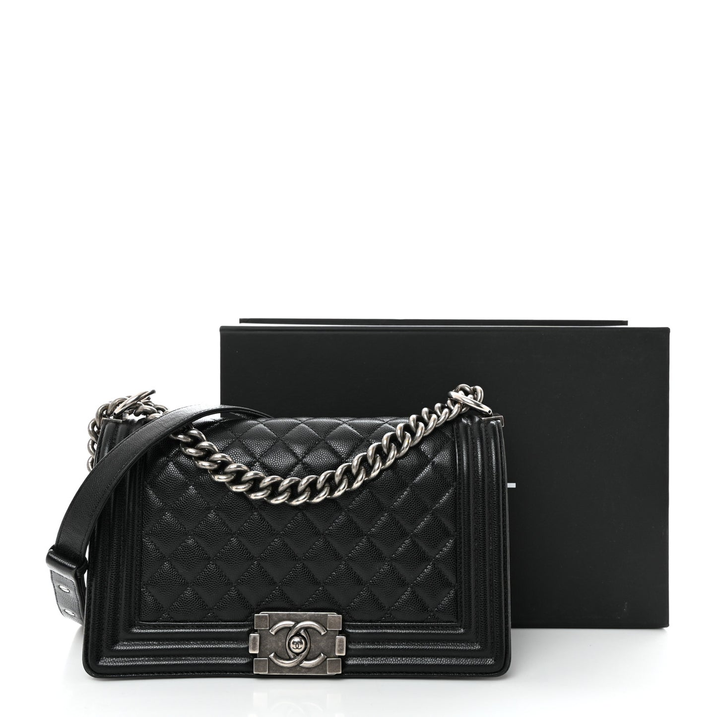 Caviar Quilted Medium Boy Flap Black