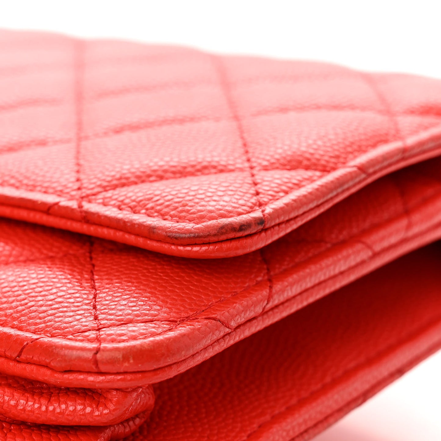 Caviar Quilted Wallet On Chain WOC Red