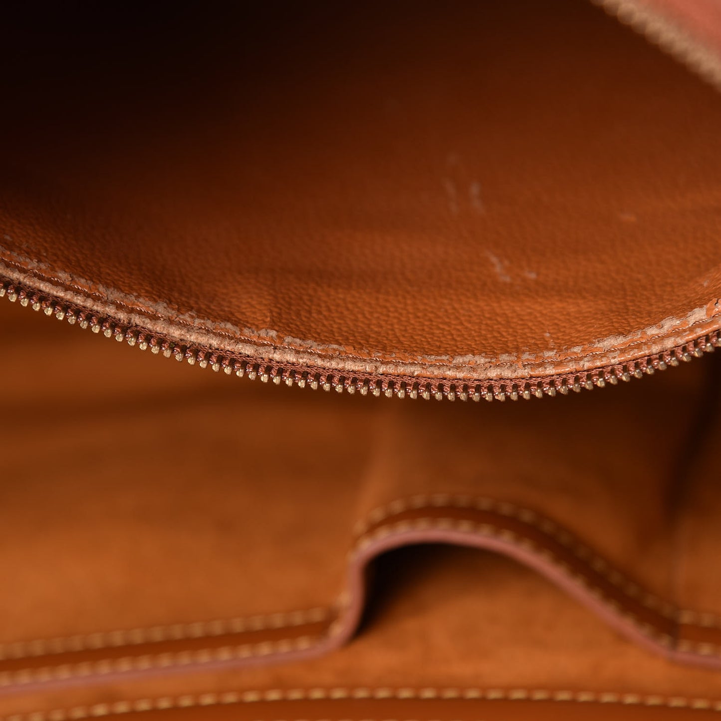 Epi Sorbonne Briefcase Cipango