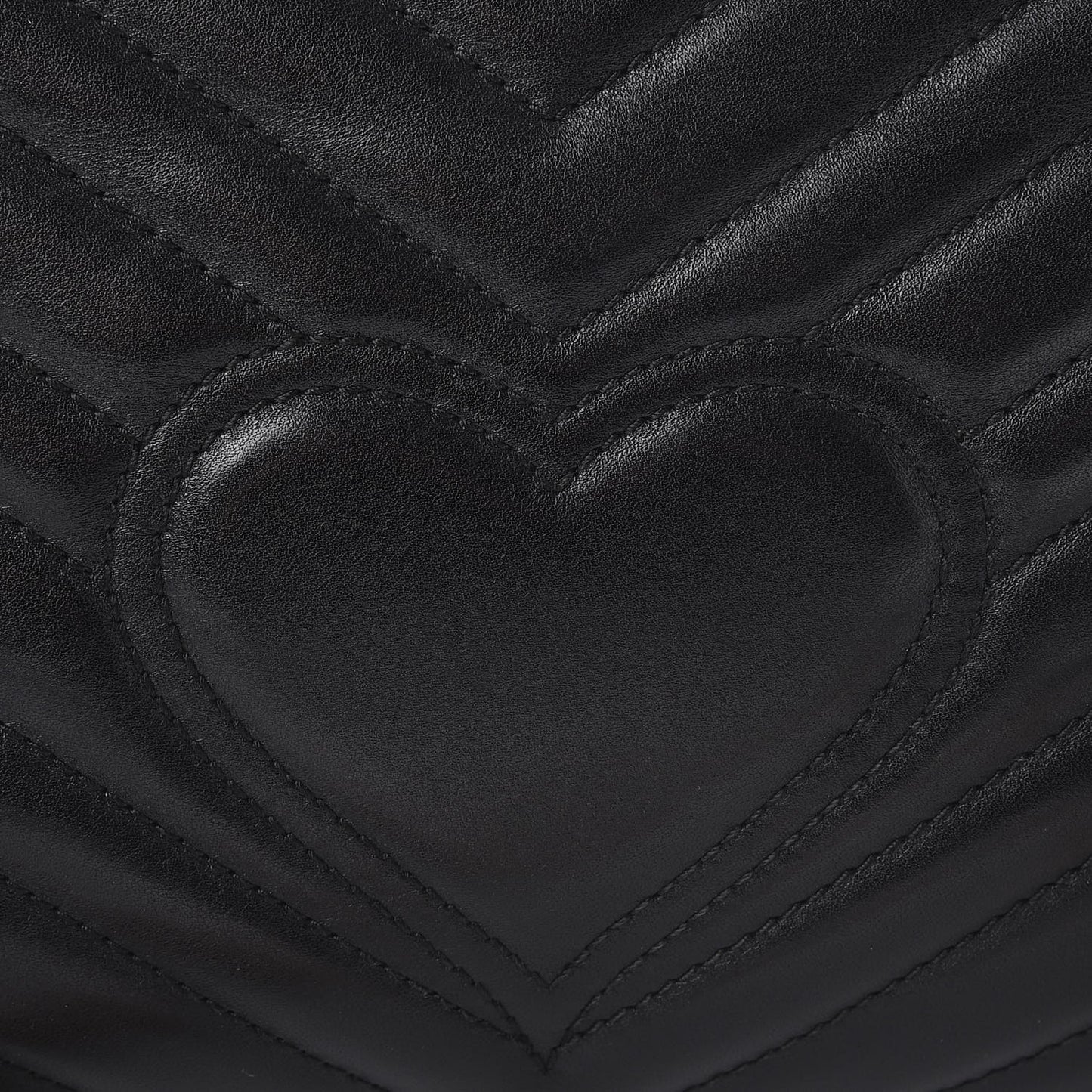 Calfskin Matelasse Small GG Marmont Shoulder Bag Black