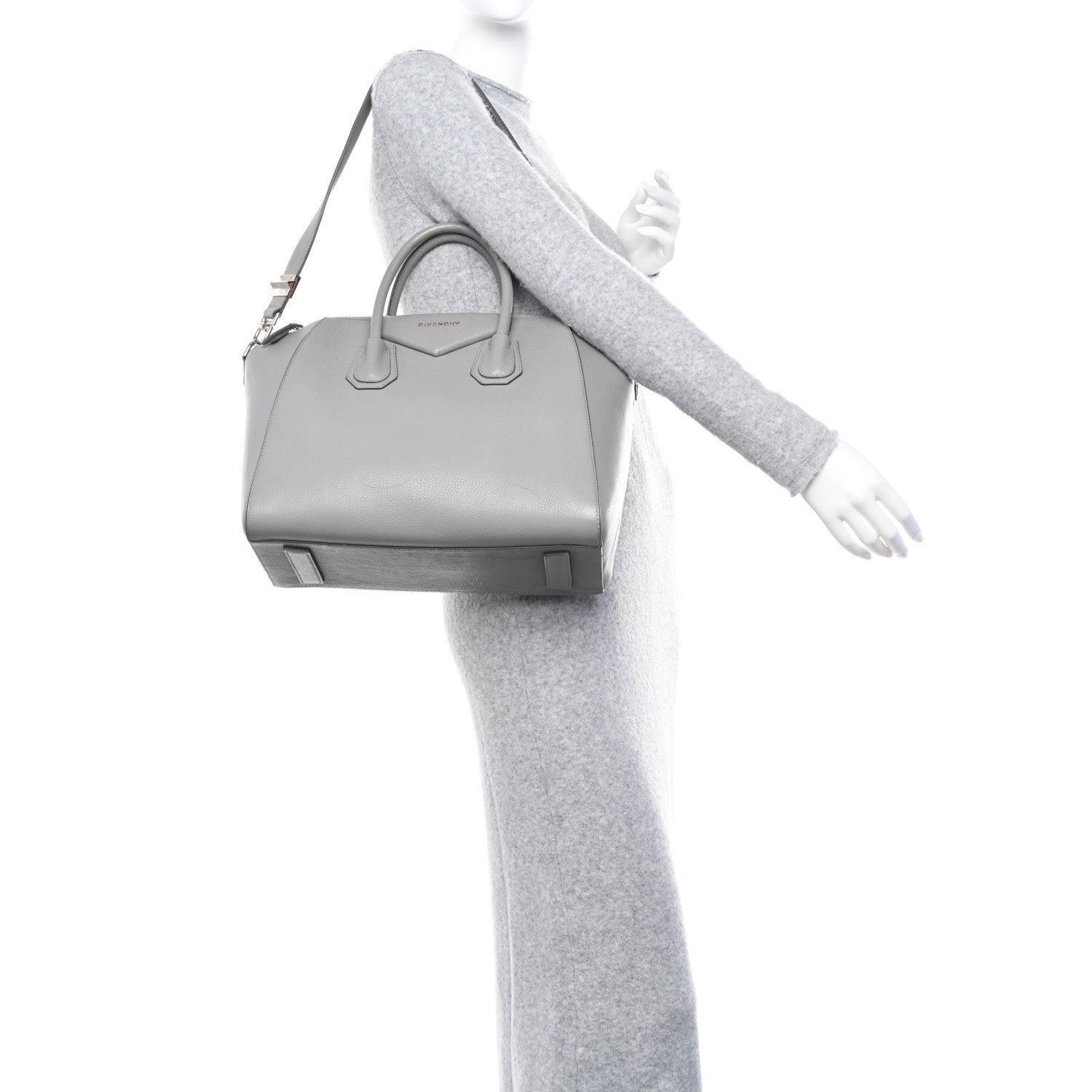 Givenchy Sugar Goatskin Medium Antigona Pearl Grey 2 of 15