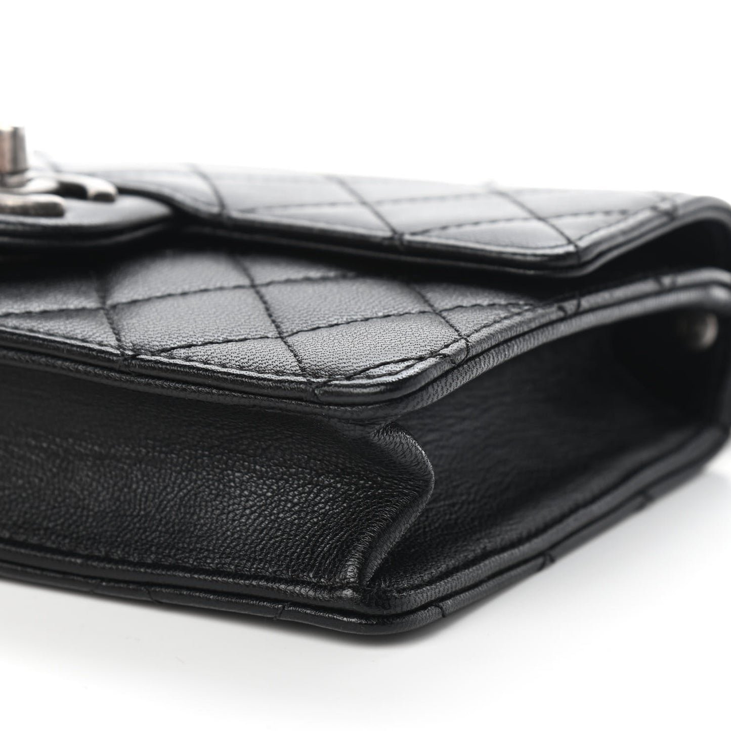 Goatskin Quilted Logo Small Chic Flap Black