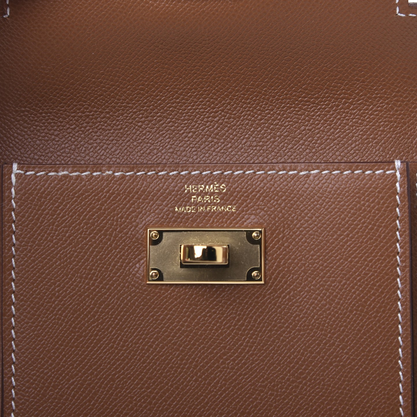Epsom Kelly Pocket Compact Wallet Gold