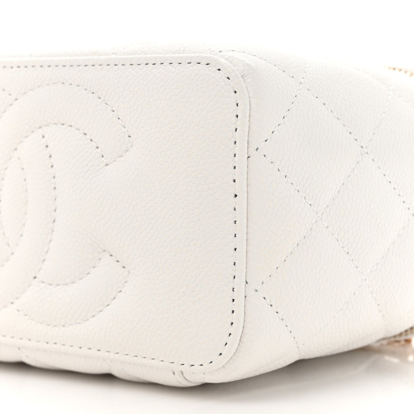 Caviar Quilted Sweetheart Vanity Case White