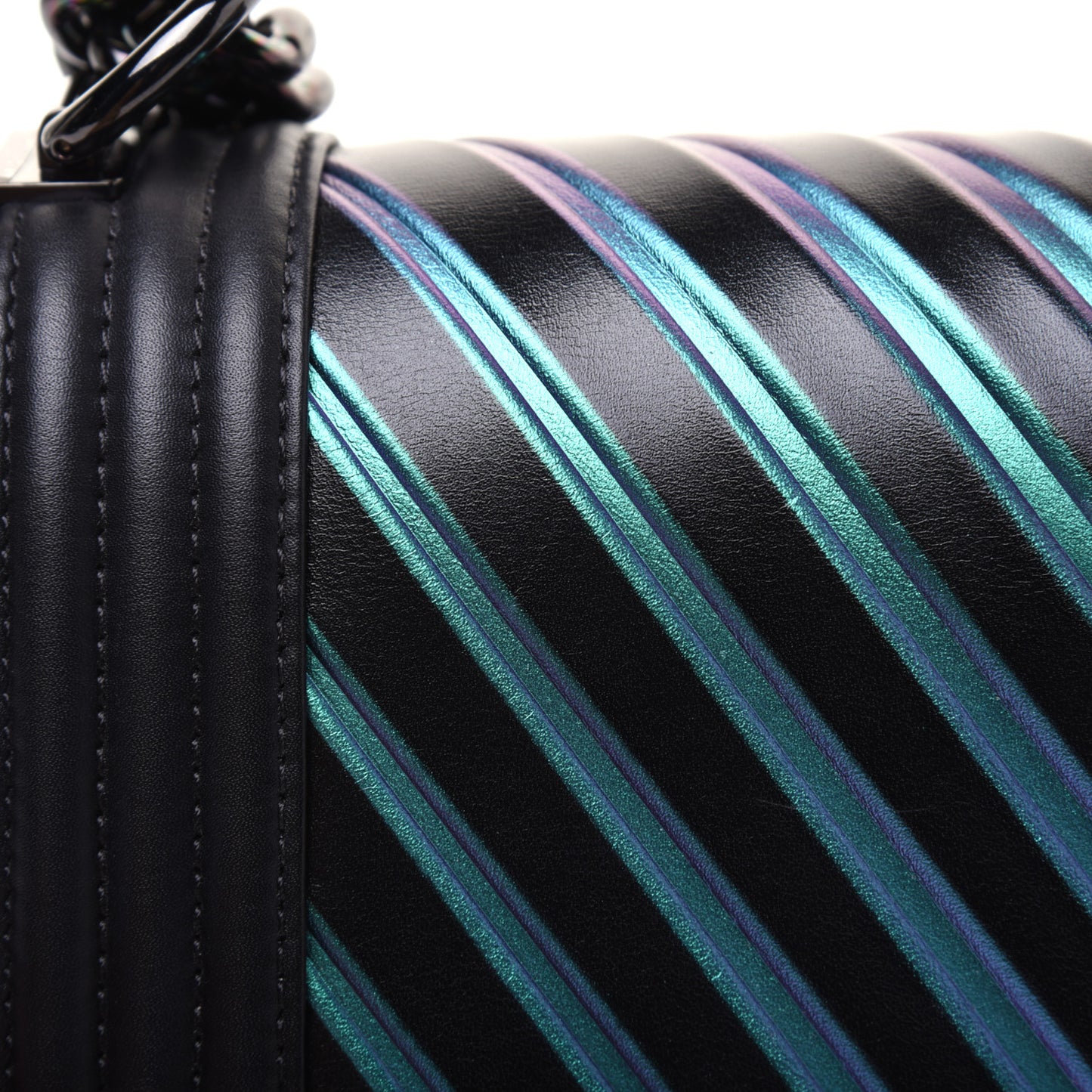 Calfskin Painted Chevron Embossed Medium Boy Flap Black