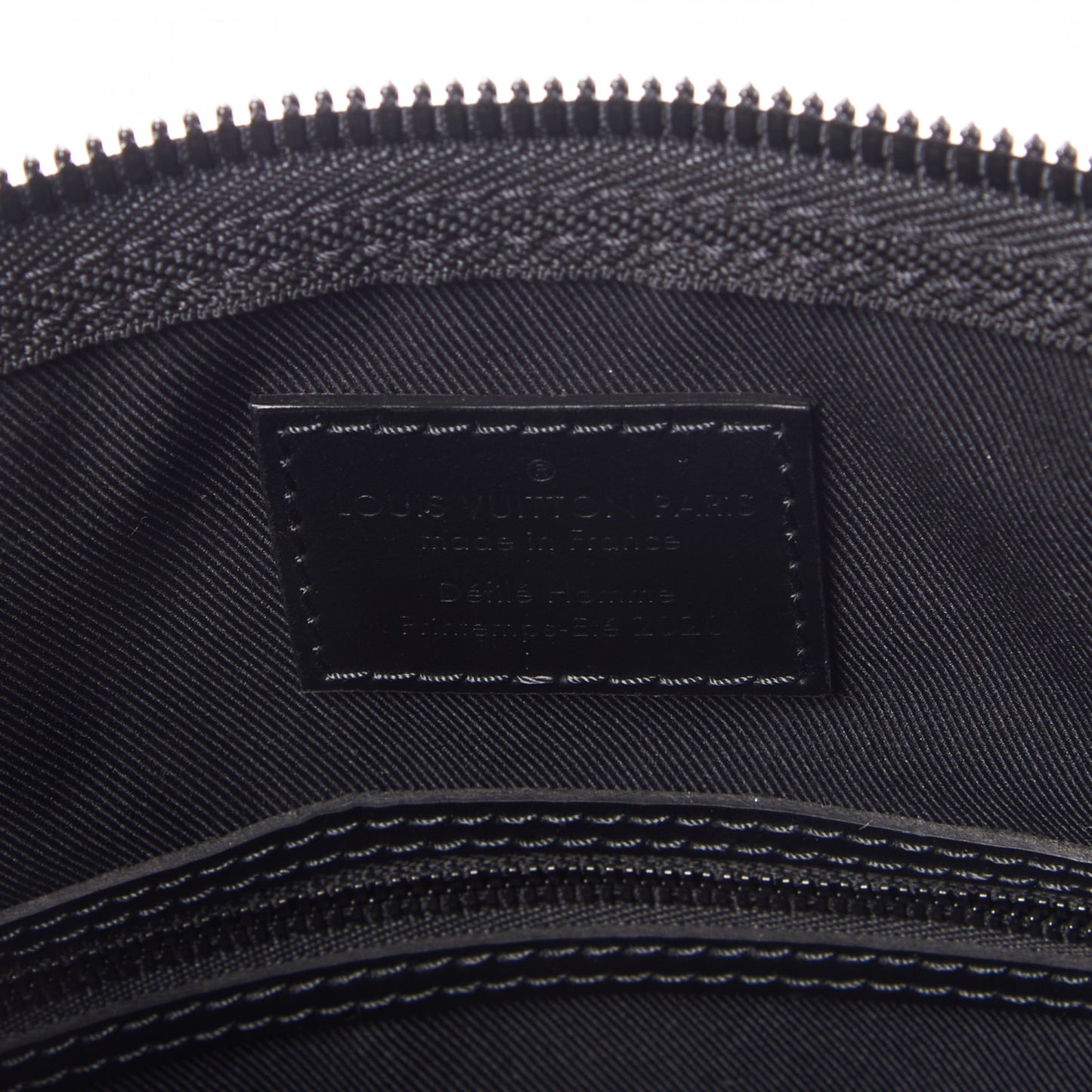 Monogram Tuffetage Keepall Triangle Bandouliere 50 Black Black