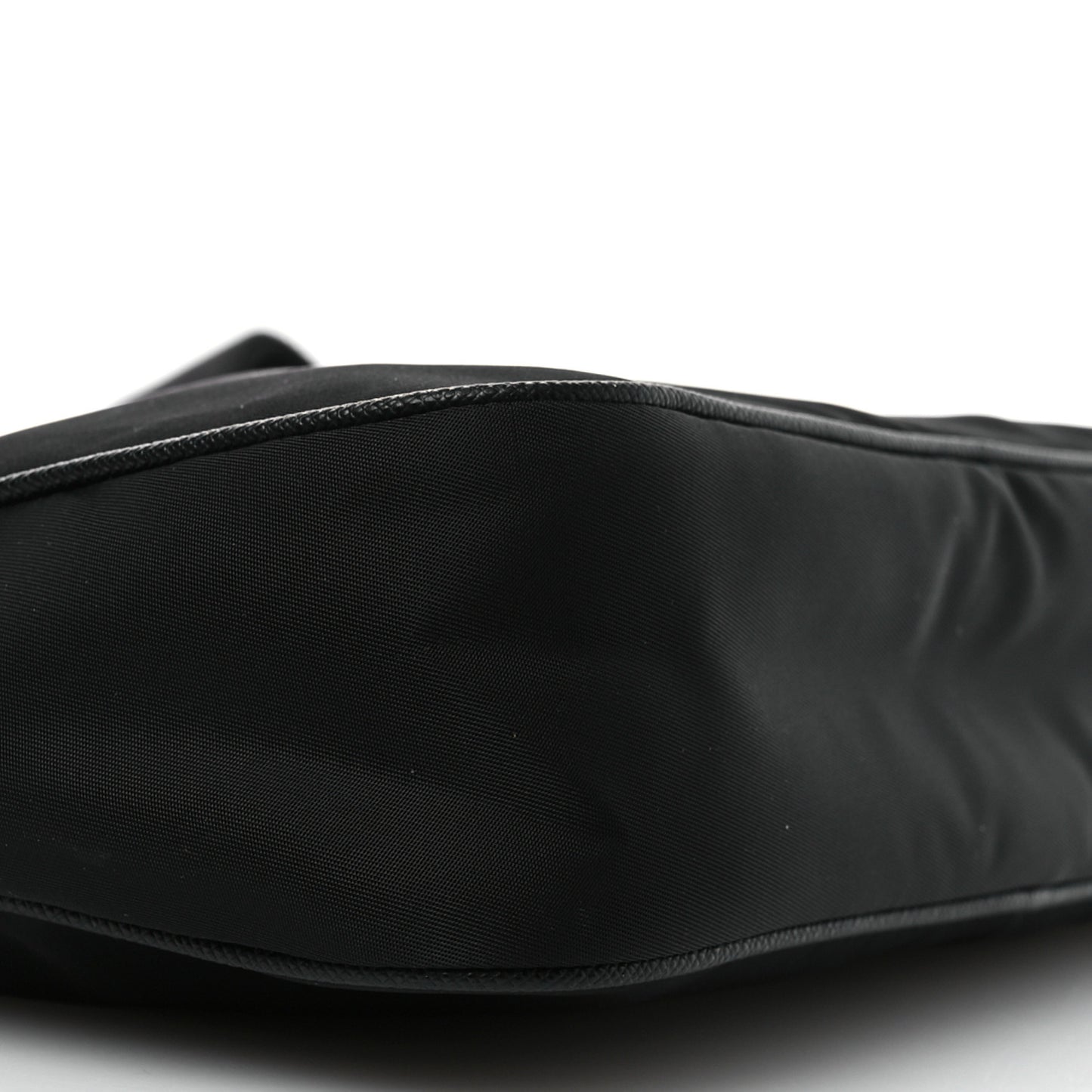 Re-Nylon Saffiano Re-Edition 2005 Shoulder Bag Black