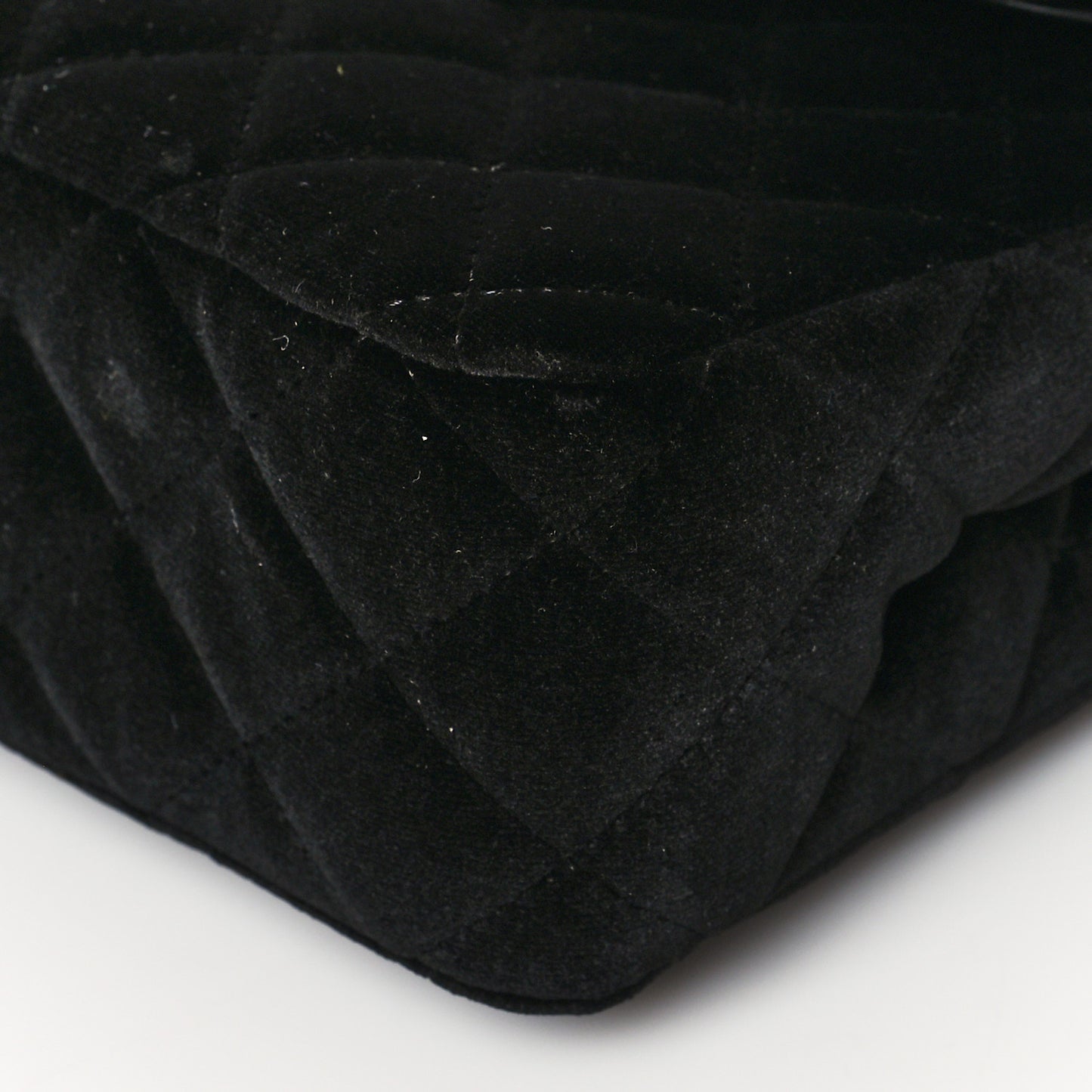 Velvet Quilted Medium Double Flap So Black