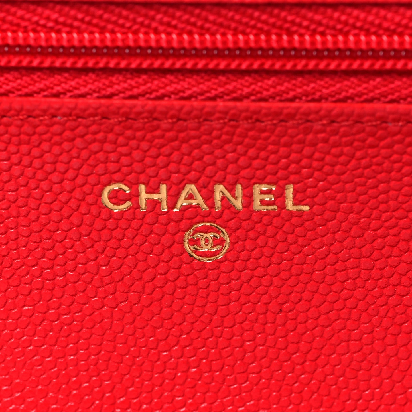 Caviar Quilted Wallet On Chain WOC Red