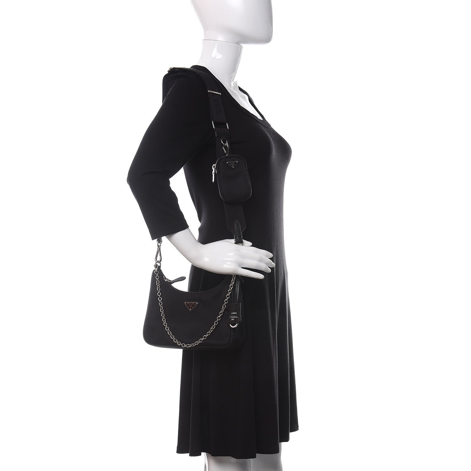 Prada Nylon Re-Edition 2005 Shoulder Bag Black 2 of 11
