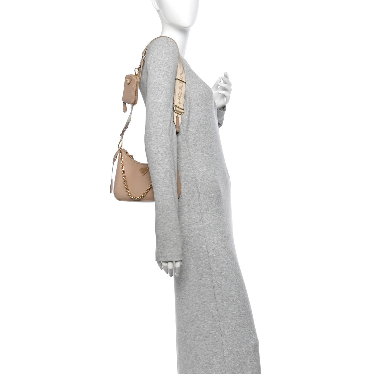 Prada Saffiano Lux Re-Edition 2005 Shoulder Bag Cammeo 2 of 11