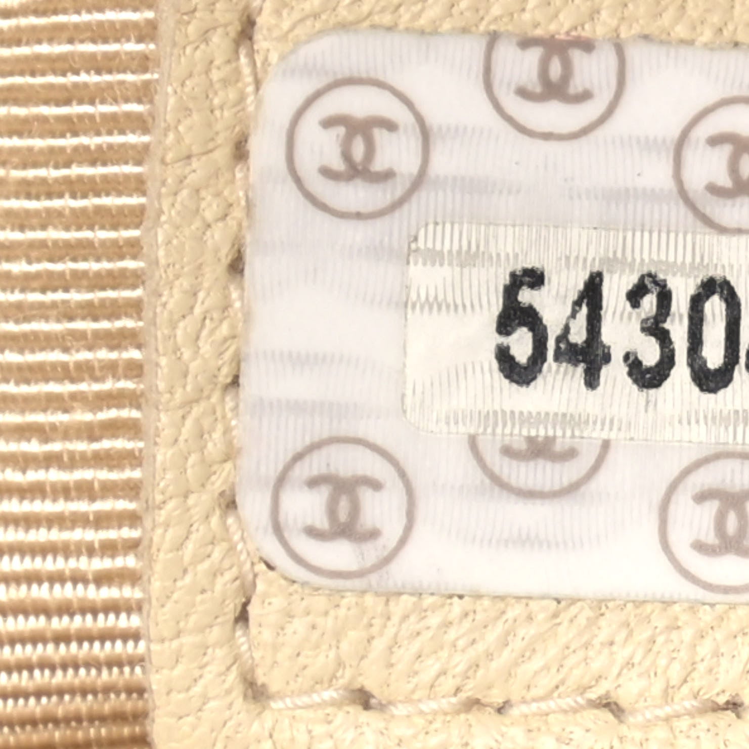 Chanel Caviar CC Tote Beige 6 of 10