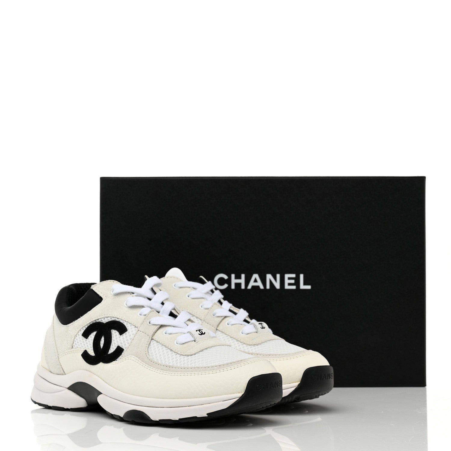 Chanel Mesh Suede Calfskin Grained Calfskin Womens CC Sneakers 39 White Black 8 of 8