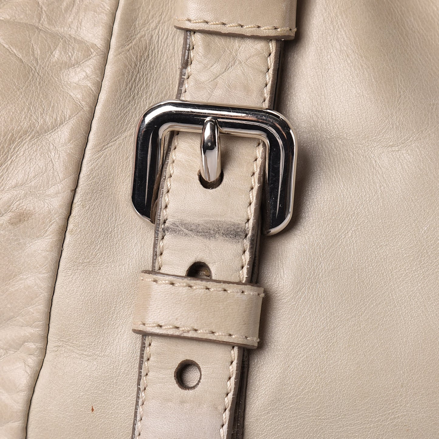 Vitello Shine Tote Ivory
