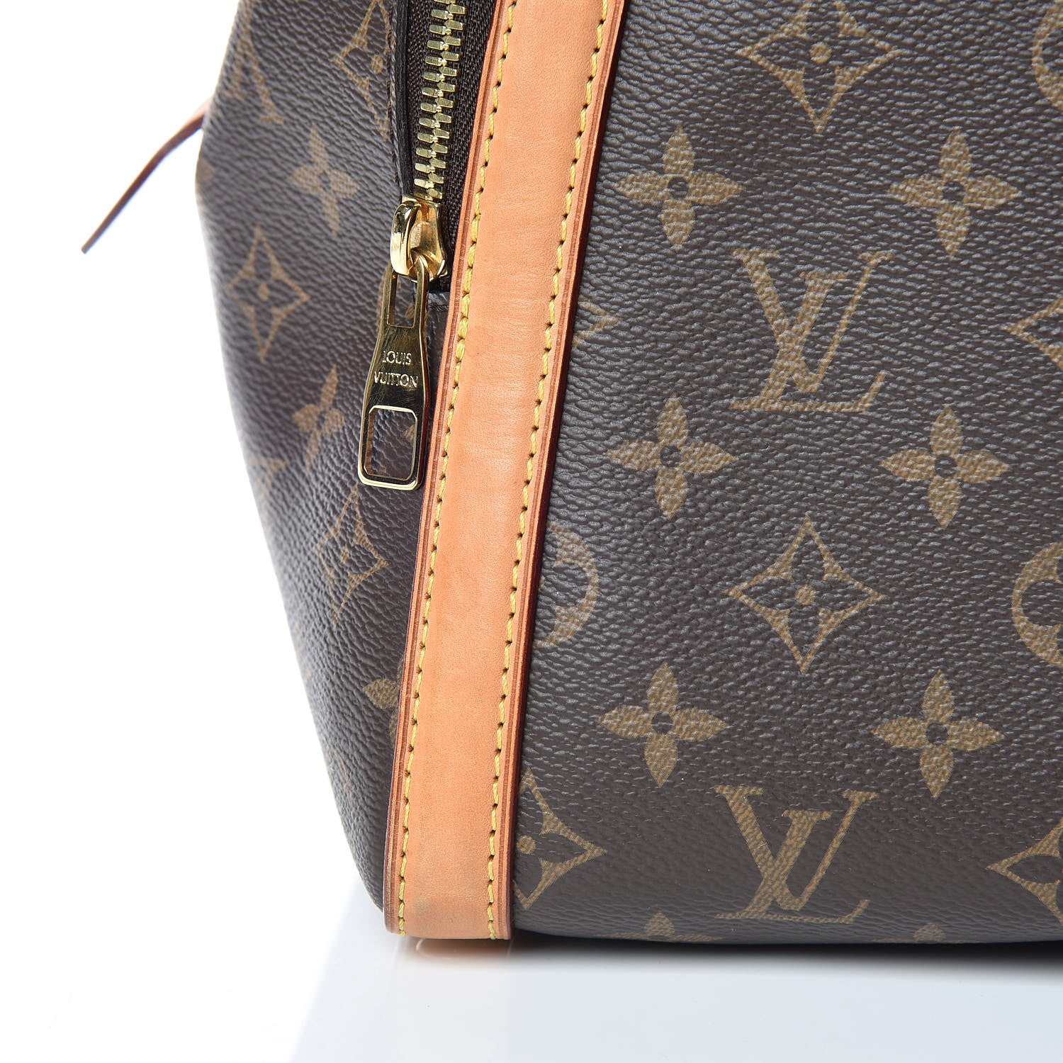 Louis Vuitton Monogram Marais MM 10 of 16