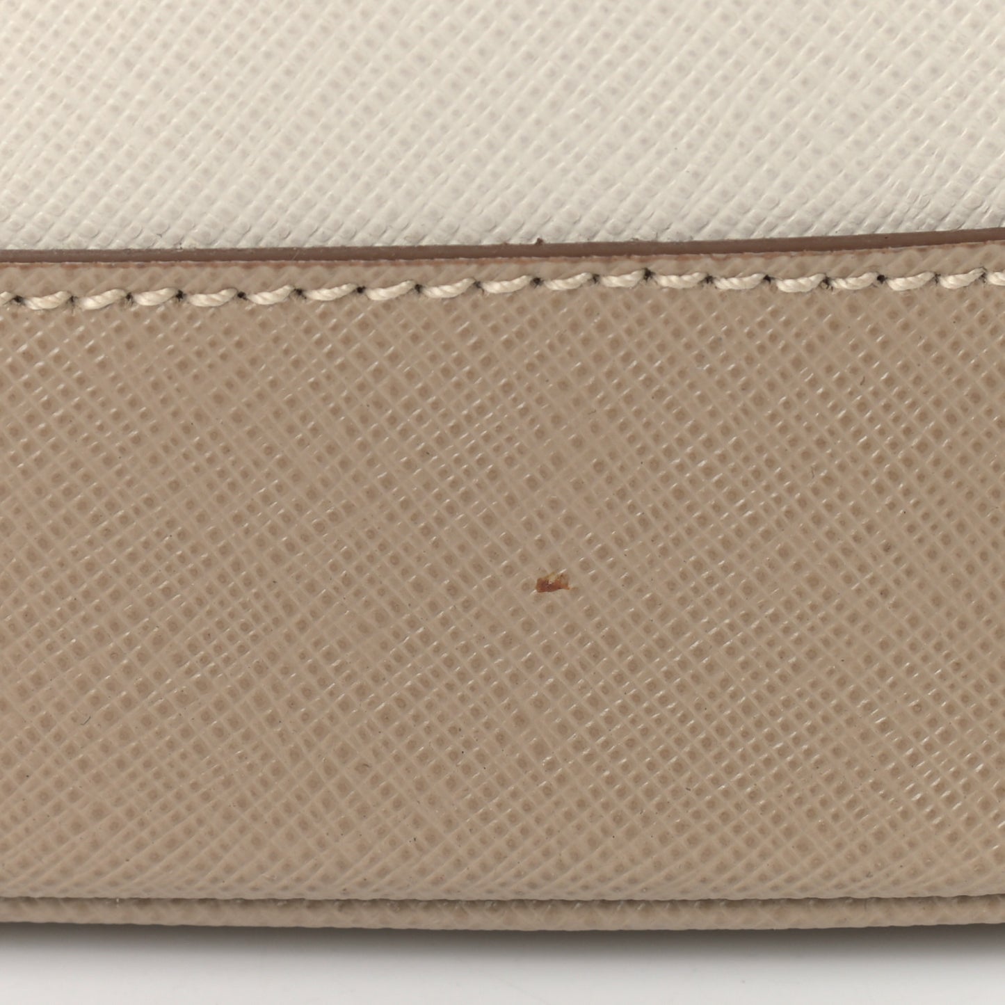 Saffiano Lux Bi-Color Tote Talco Visone