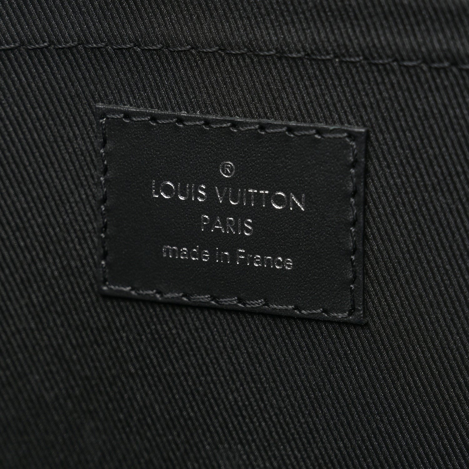 Louis Vuitton Monogram Discovery Pochette GM 6 of 6