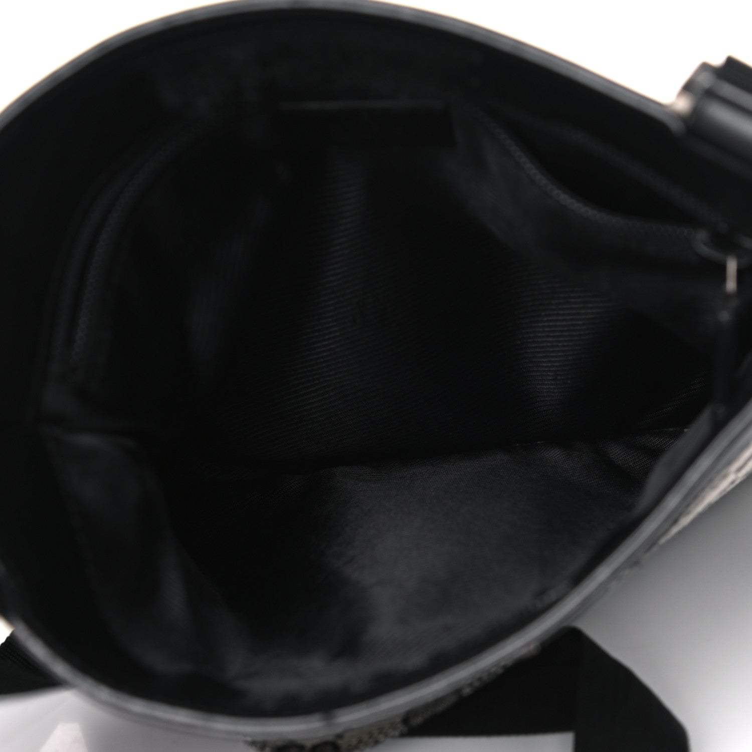 Gucci GG Monogram Messenger Crossbody Bag Black 4 of 11