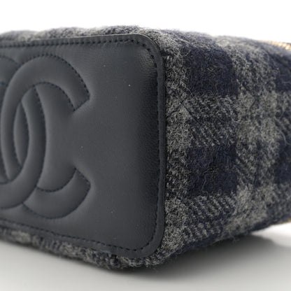 Chanel Wool Plaid Quilted Small Vanity Case With Chain Blue 10 of 10