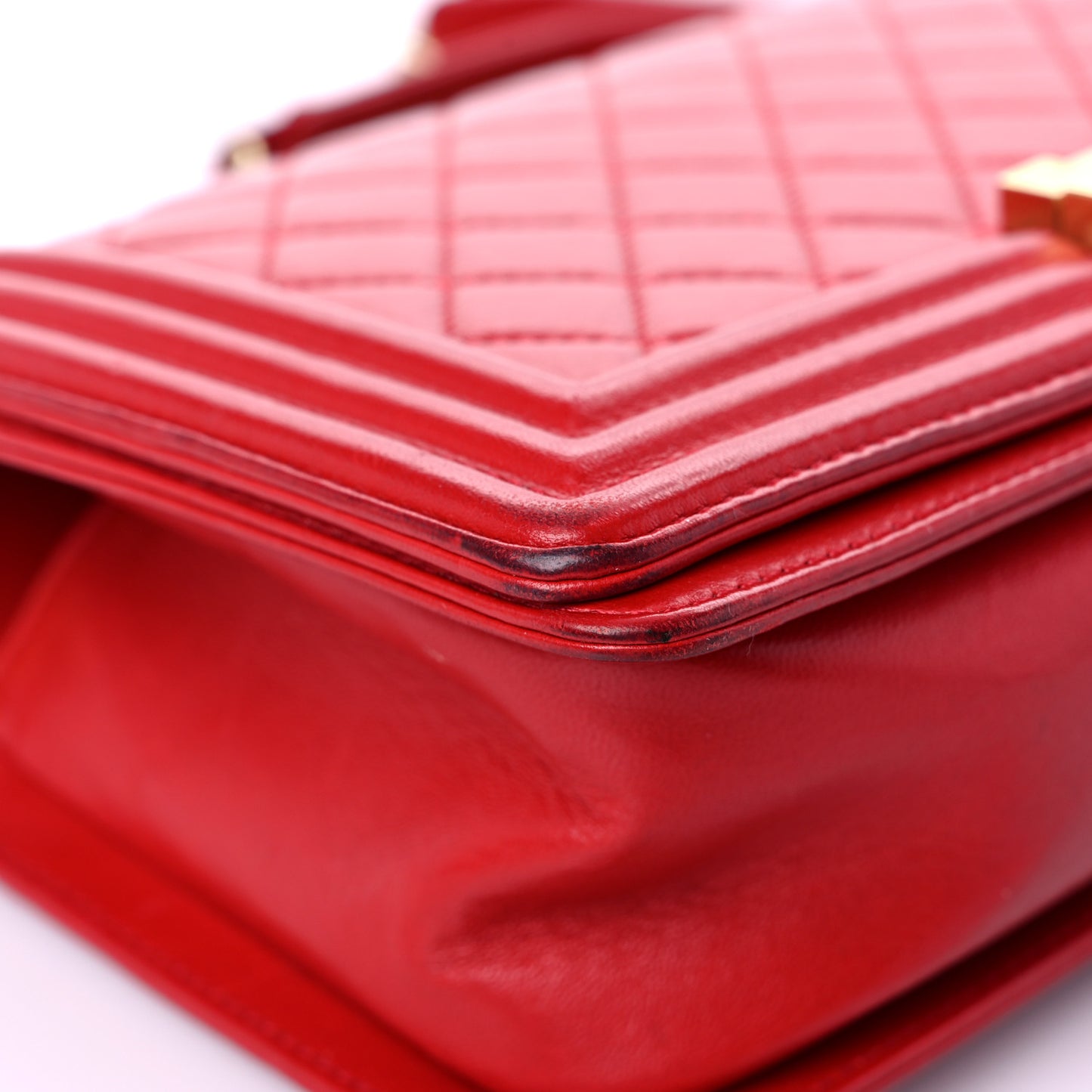 Lambskin Quilted Medium Boy Flap Red