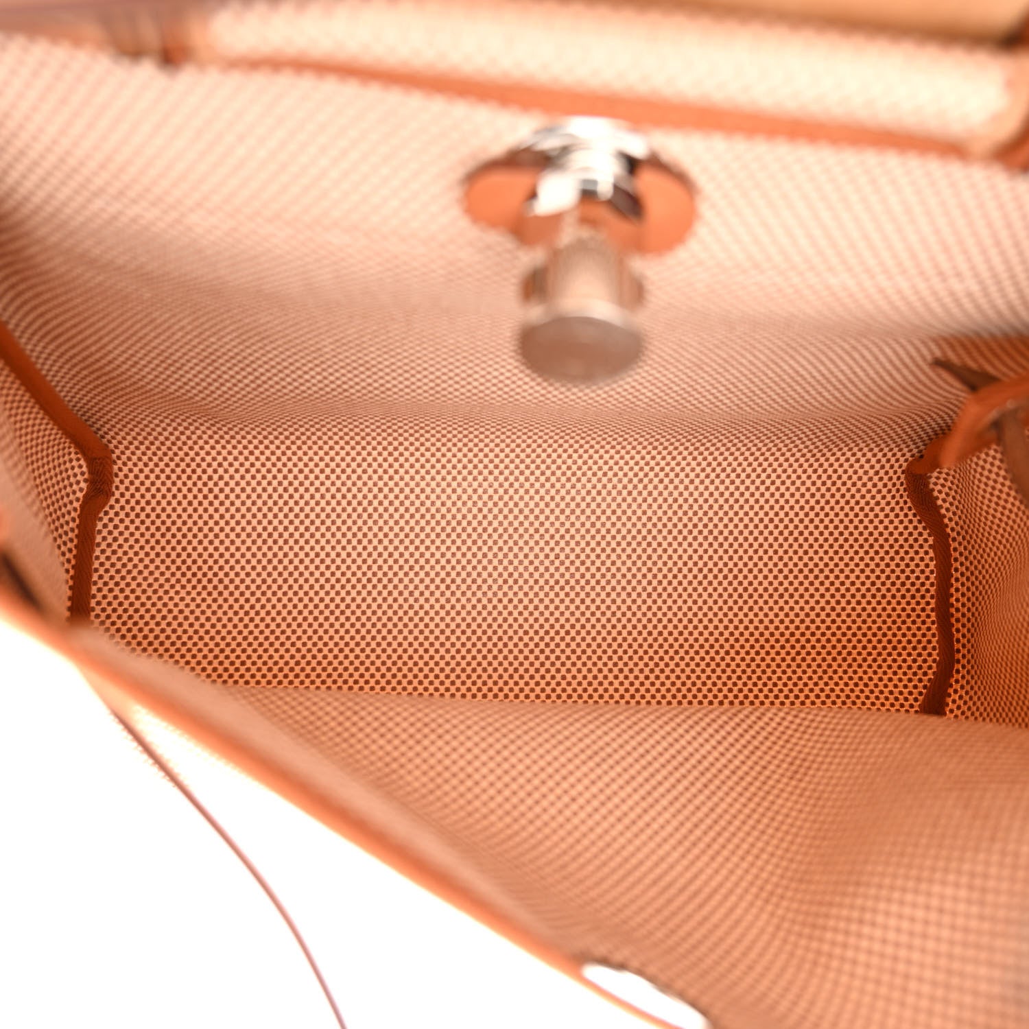 Hermes Vache Hunter Criss Viking Herbag Zip Retourne 31 PM Ecru Beige Naturel 5 of 9