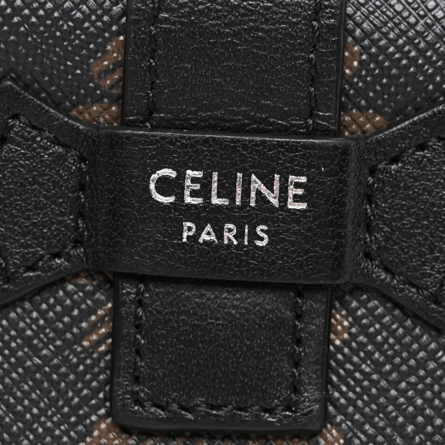 Canvas Triomphe Medium Strap Wallet Black
