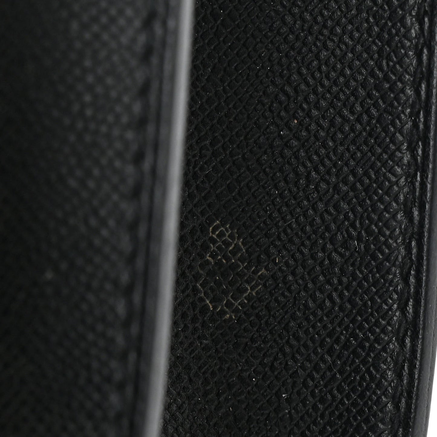 Epsom Constance 24 Black