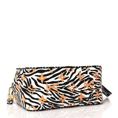 Louis Vuitton Monogram Giant Jungle Beach Pouch Ivory 4 of 9