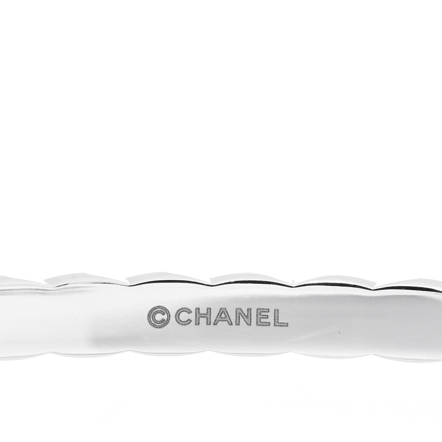 Chanel 18K White Gold Diamond Coco Crush Cuff Bracelet M 3 of 4