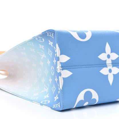 Louis Vuitton Monogram Giant By The Pool Onthego GM Blue 8 of 11