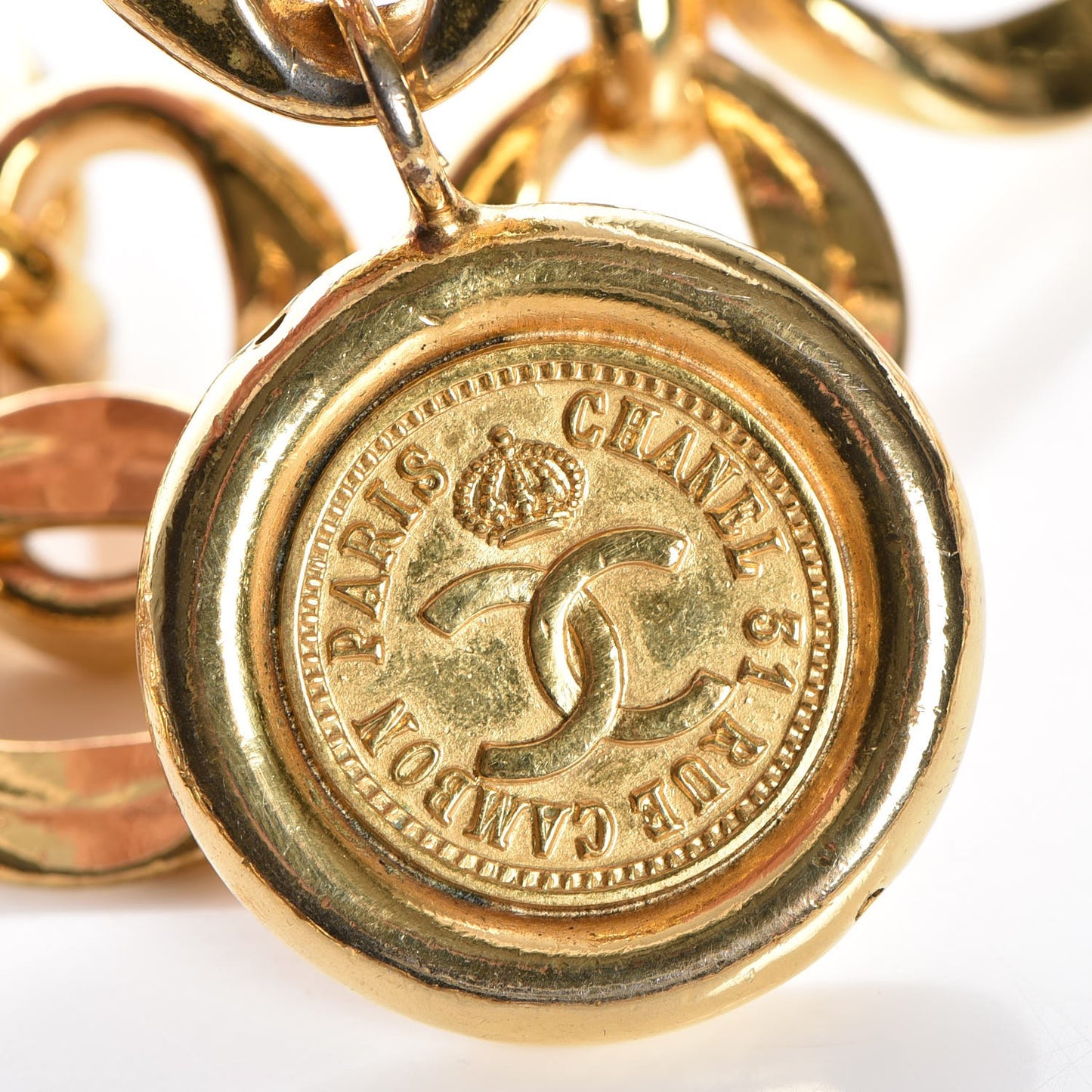 Chain 31 Rue Cambon Medallion Belt Gold