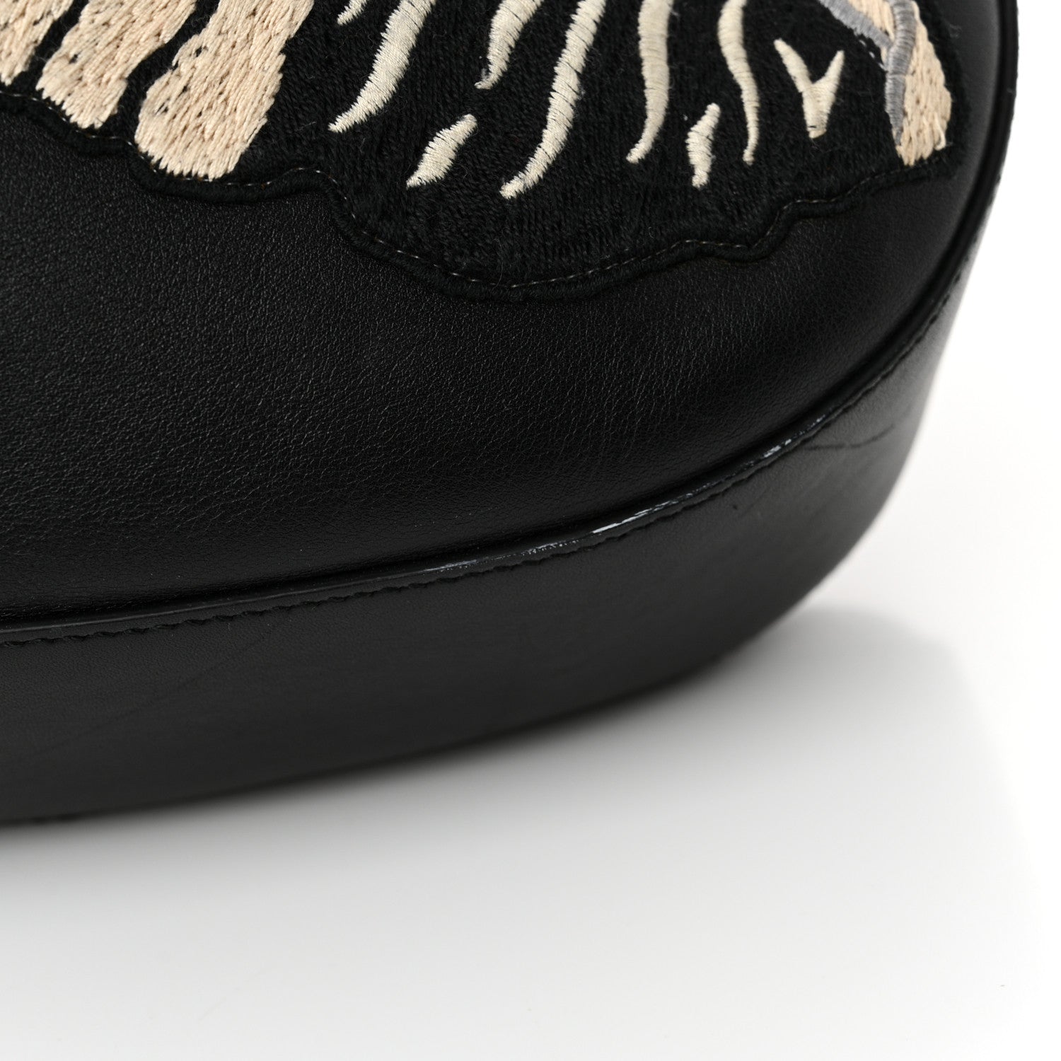 Gucci Calfskin Dog Embroidered Extra Large Dionysus Hobo Black 14 of 14