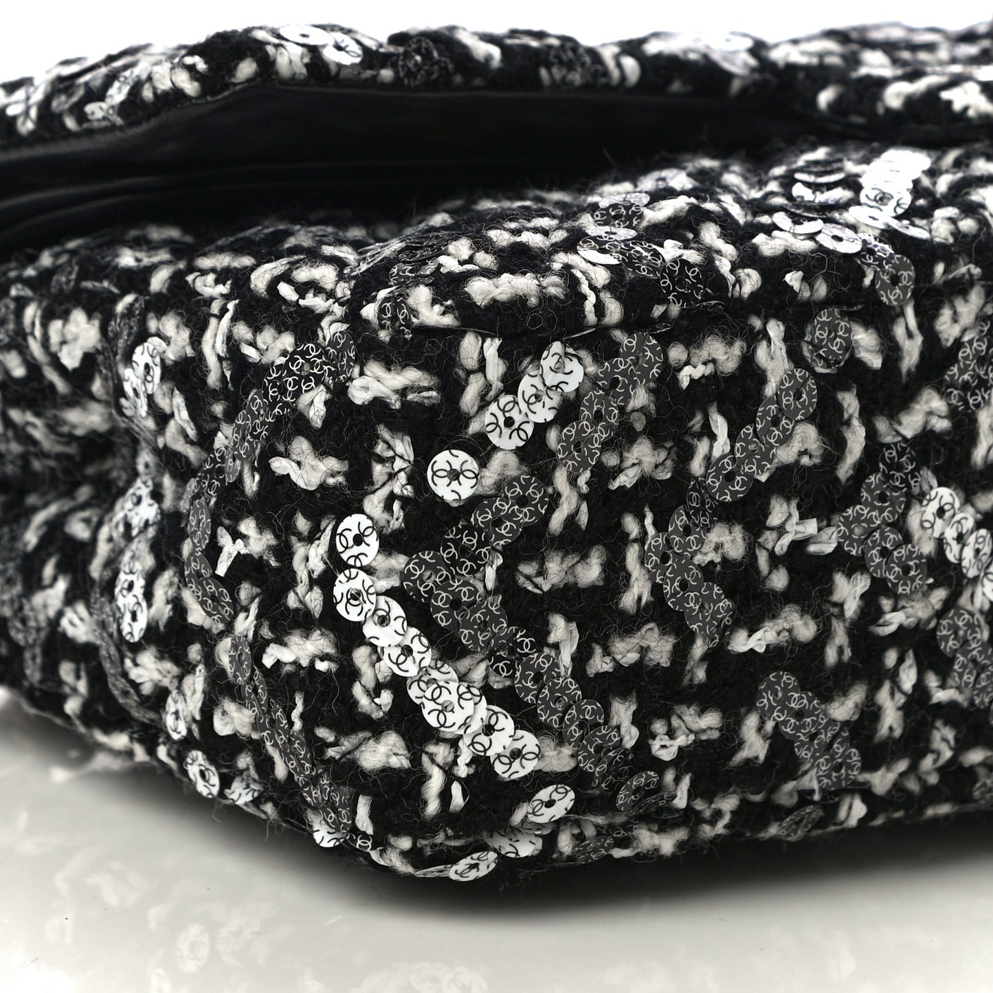 Tweed Sequin Quilted Medium Double Flap Black White