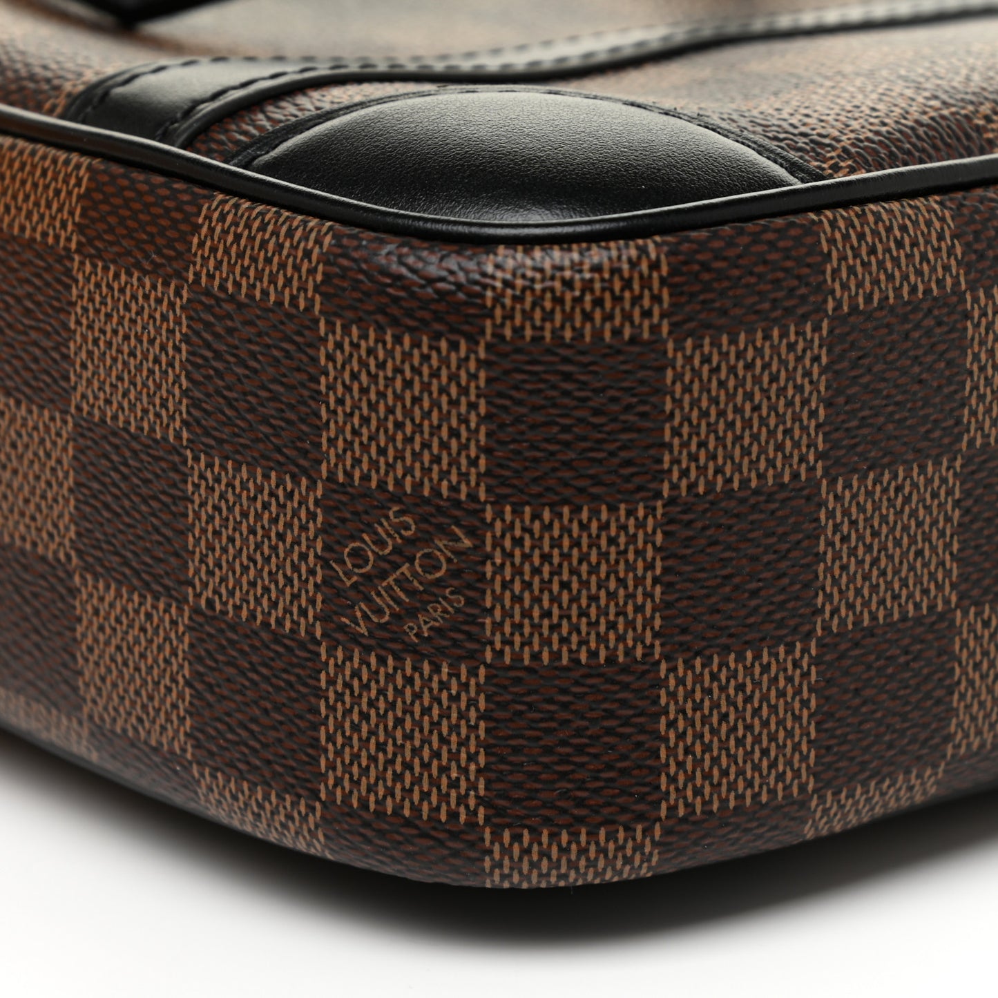 Damier Ebene Valisette Souple BB Black