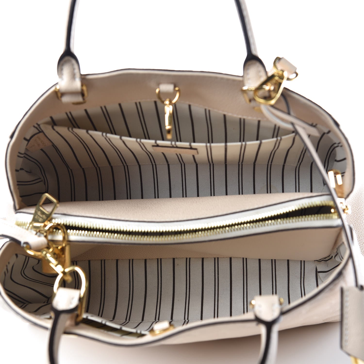 Louis Vuitton Empreinte Montaigne MM Neige 5 of 10
