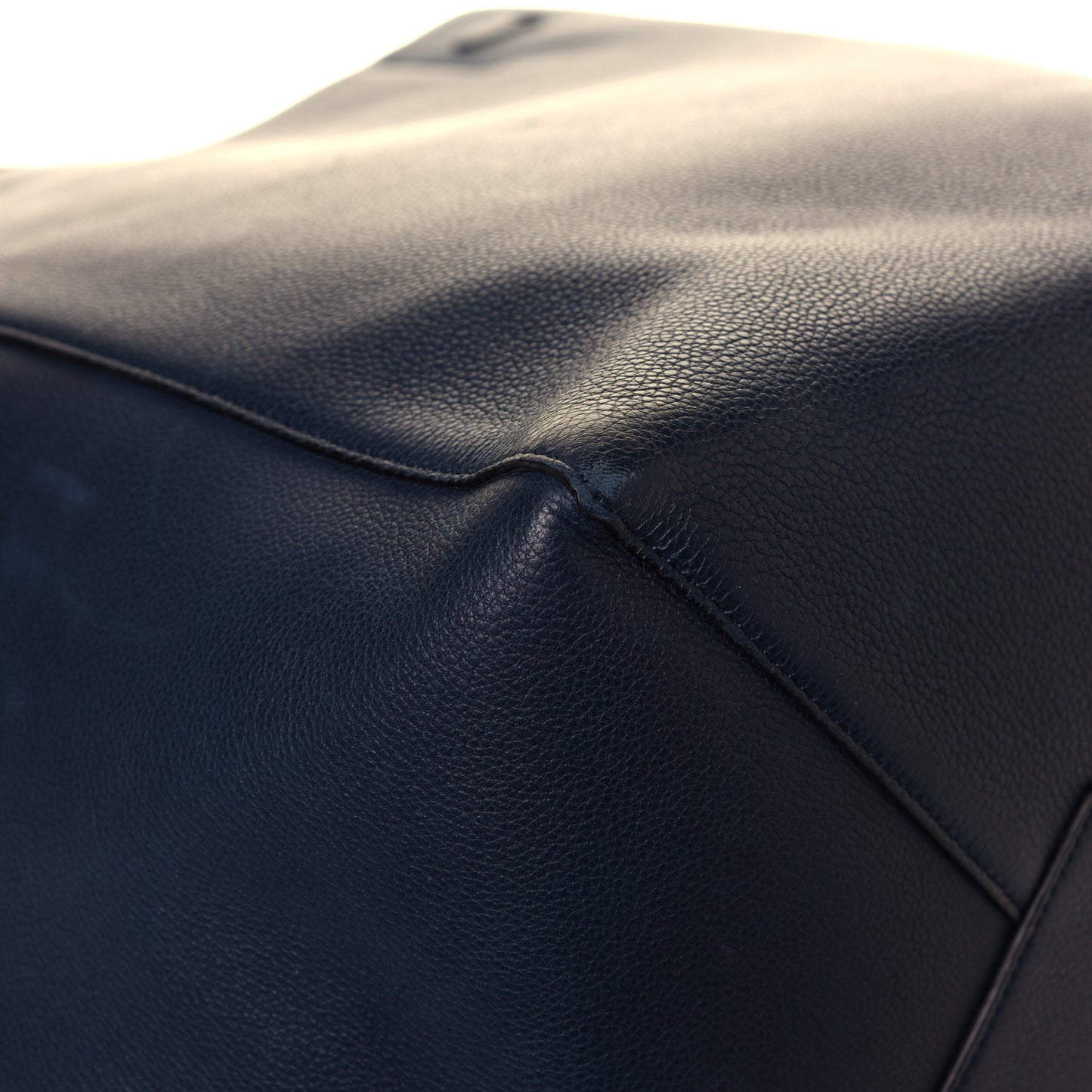 Soft Grained Calfskin Medium Belt Cabas Phantom Deep Blue