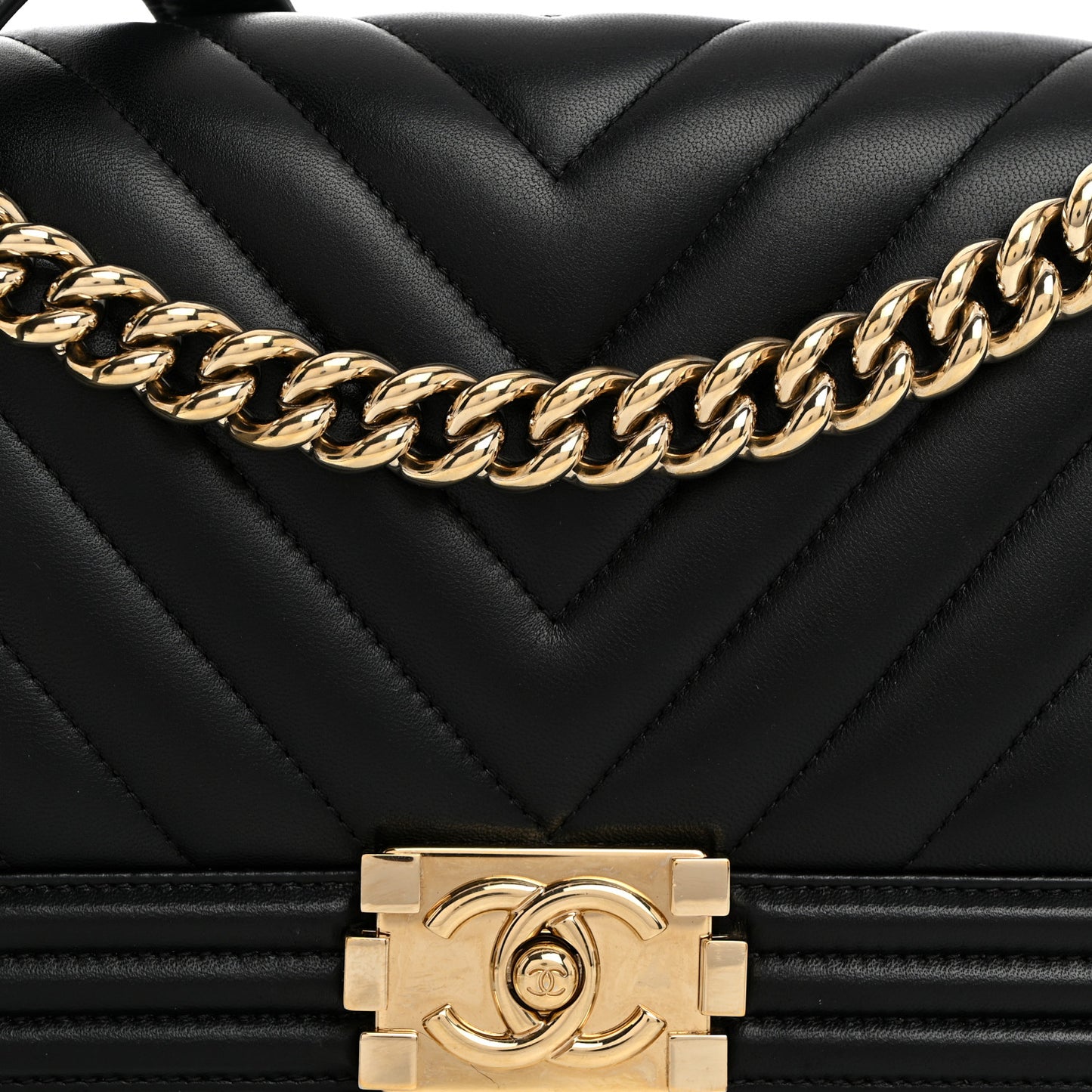 Lambskin Chevron Quilted Medium Boy Flap Black