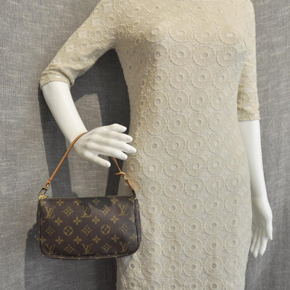Louis Vuitton Monogram Pochette Accessories Bag 2 of 7