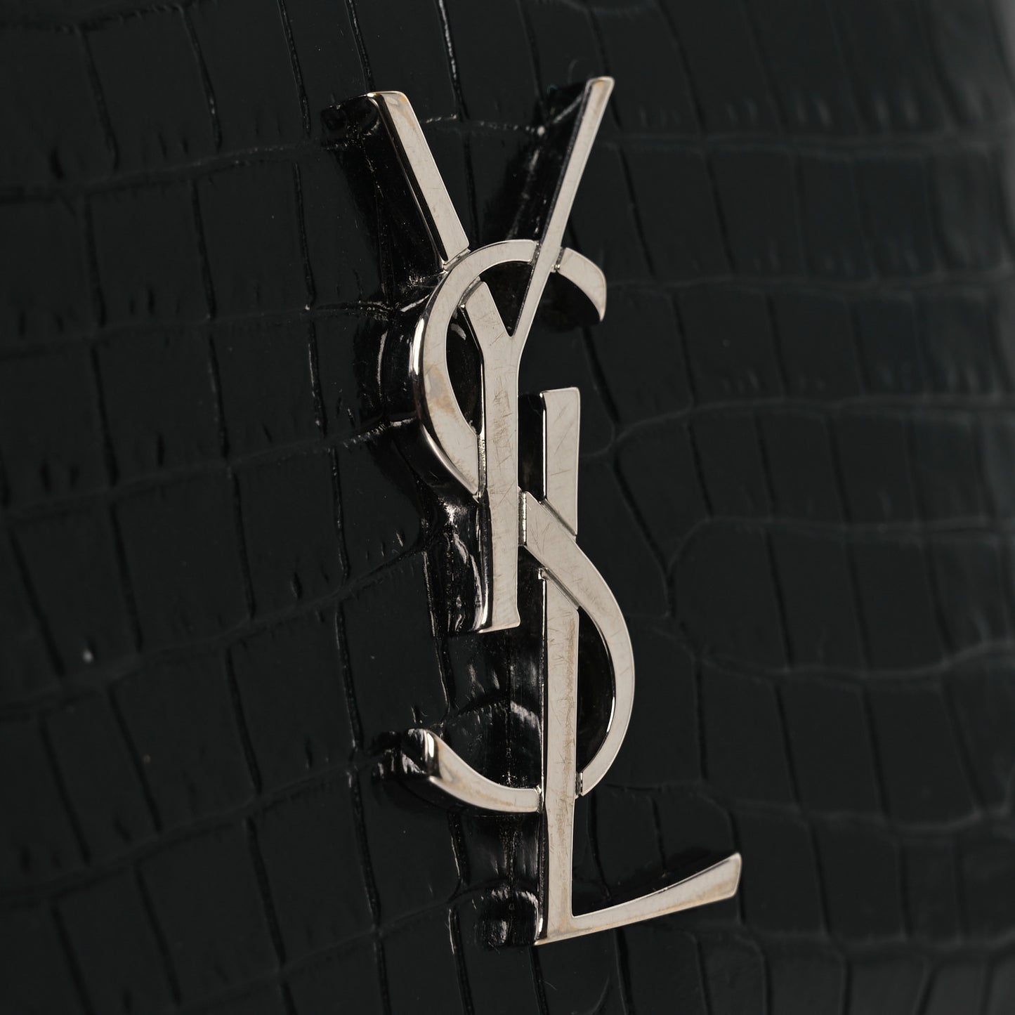 Calfskin Crocodile Embossed Monogram Compact Wallet Black