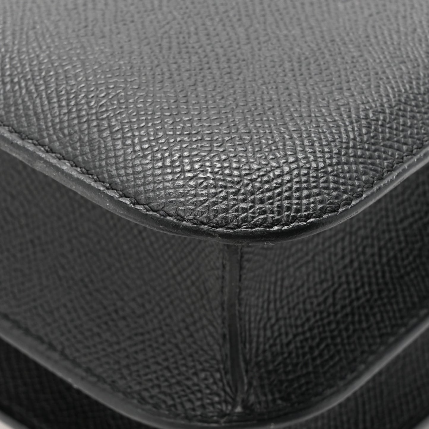 Epsom Constance 24 Black