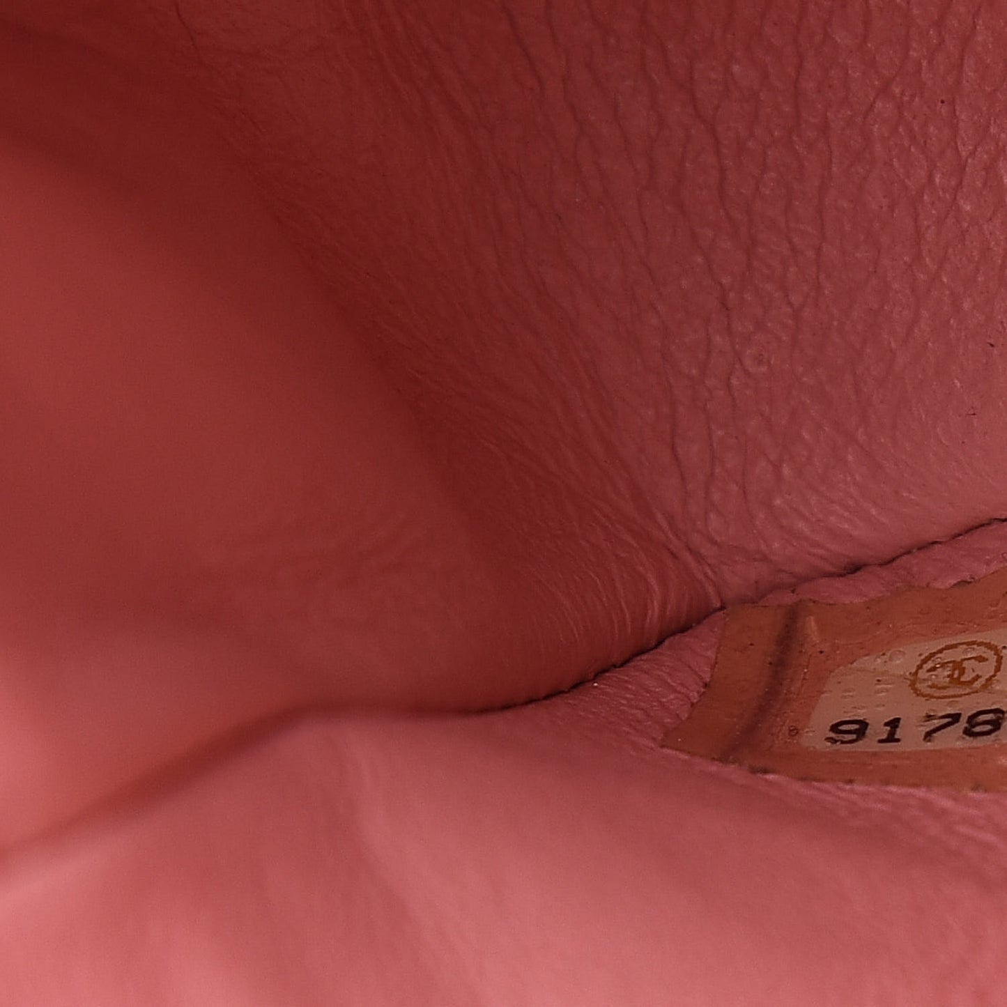 Caviar Quilted Mini Square Flap Pink