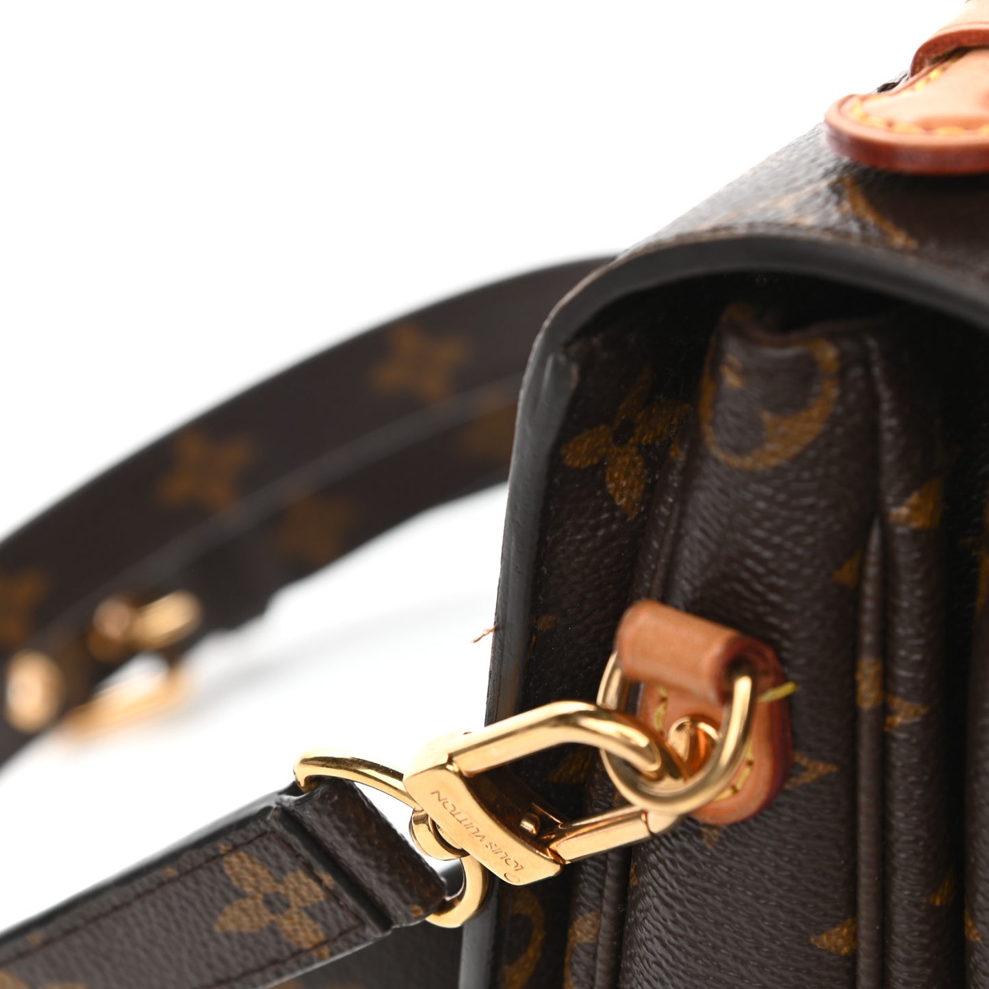 Monogram Pochette Metis