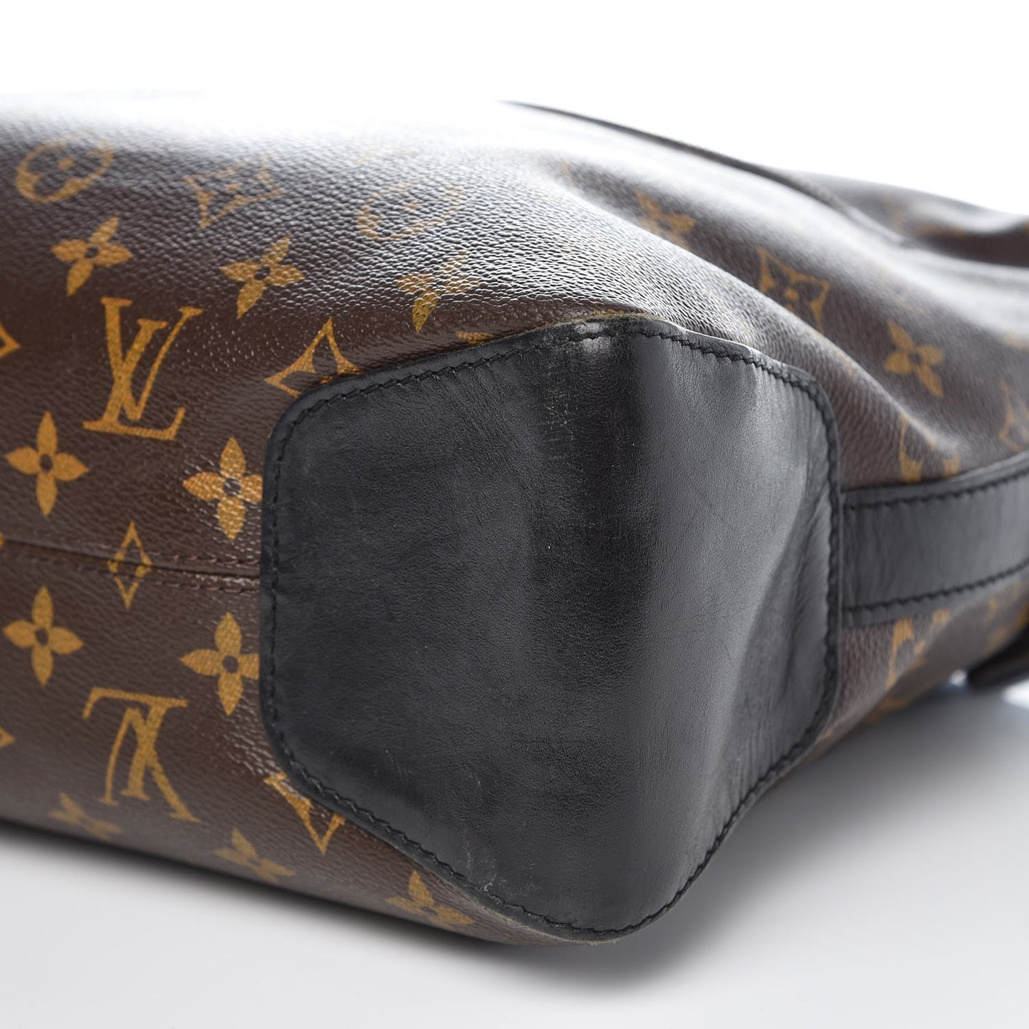 Monogram Macassar Torres Messenger
