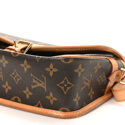 Louis Vuitton Monogram Sologne 9 of 9