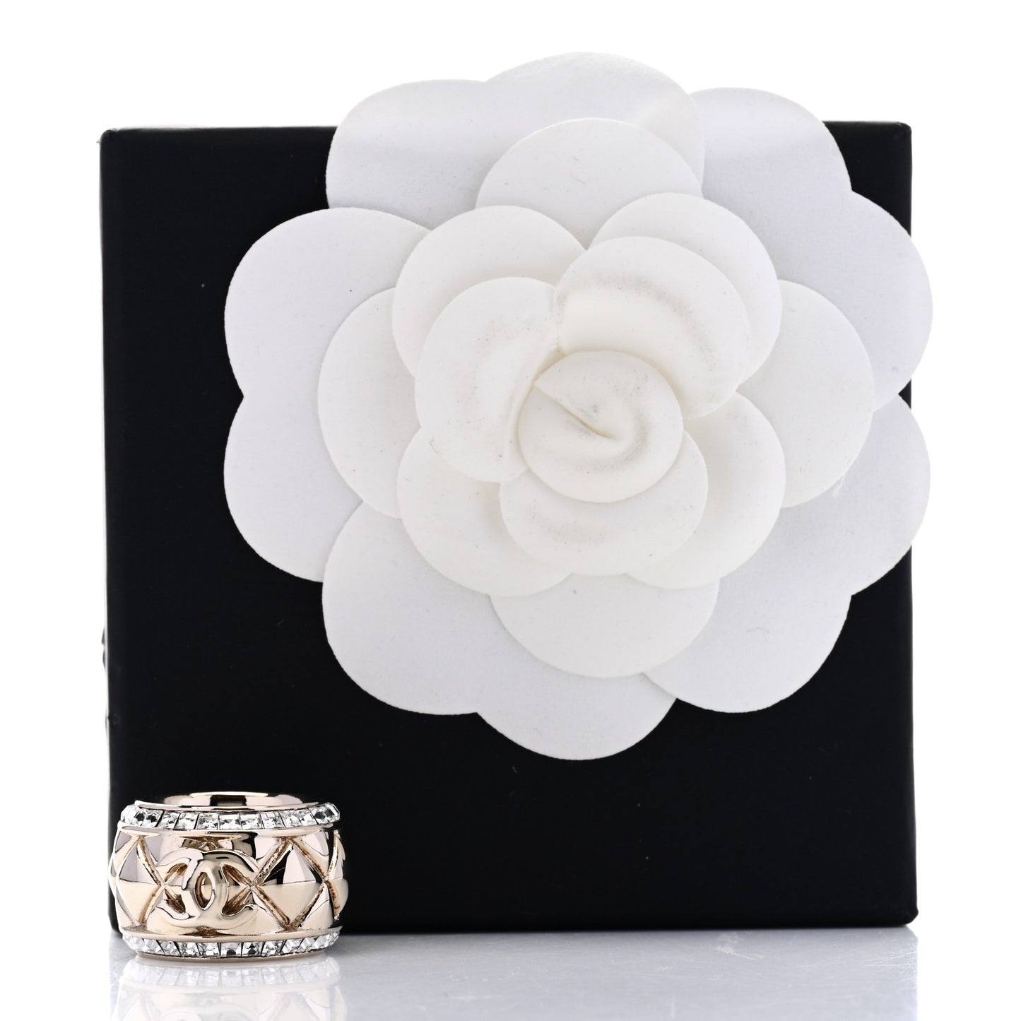 Crystal CC Ring 52 6 Gold