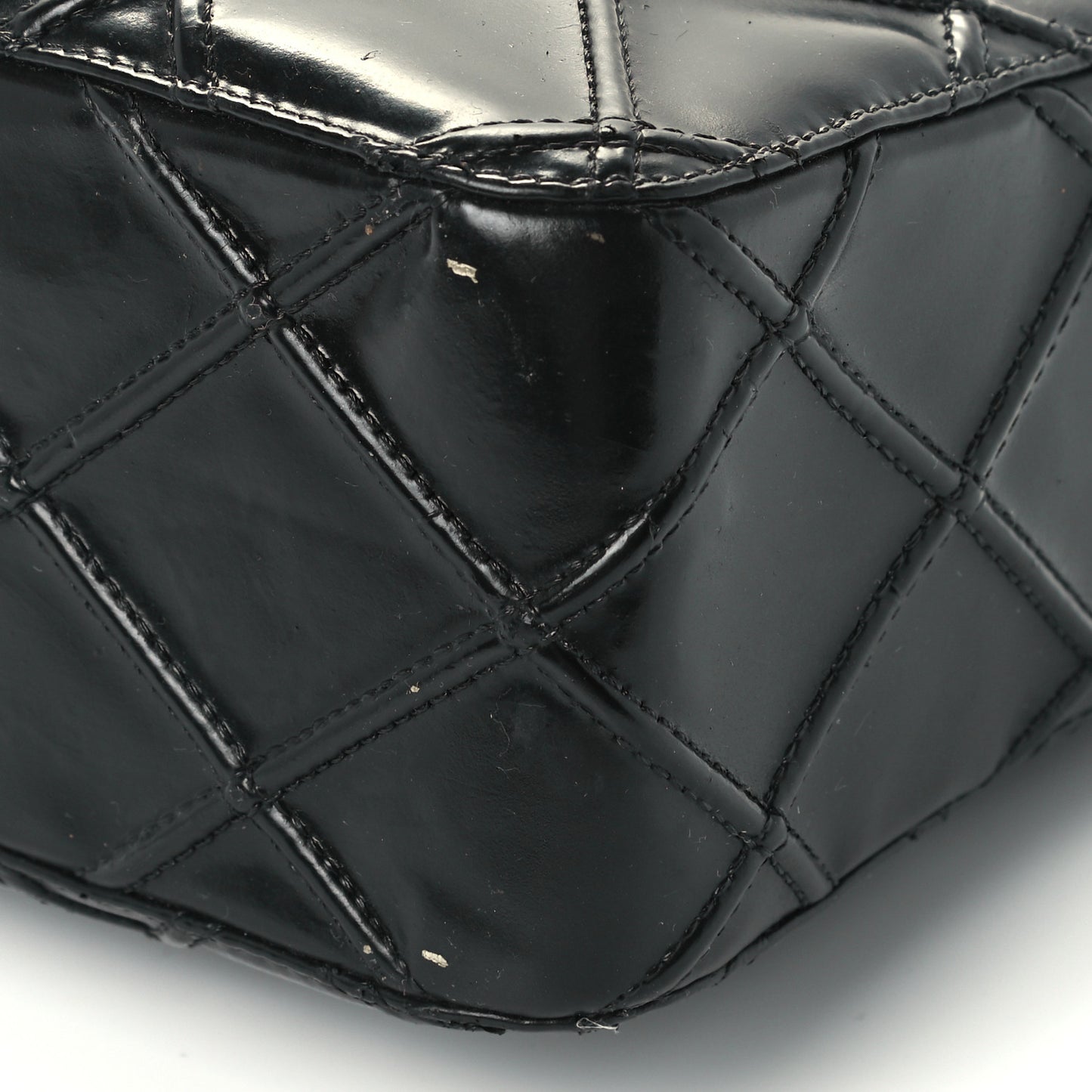 Patent Diamond Stitch Shoulder Bag Black